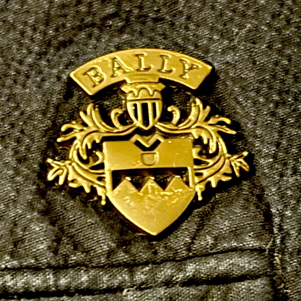 Bally Men Shorts Size 31